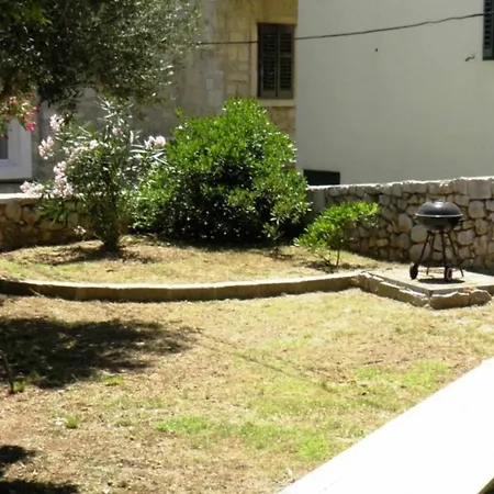 With 2 In Bol, With Wonderful Sea View, Enclosed Garde Appartement Bol